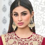 Mouni Roy